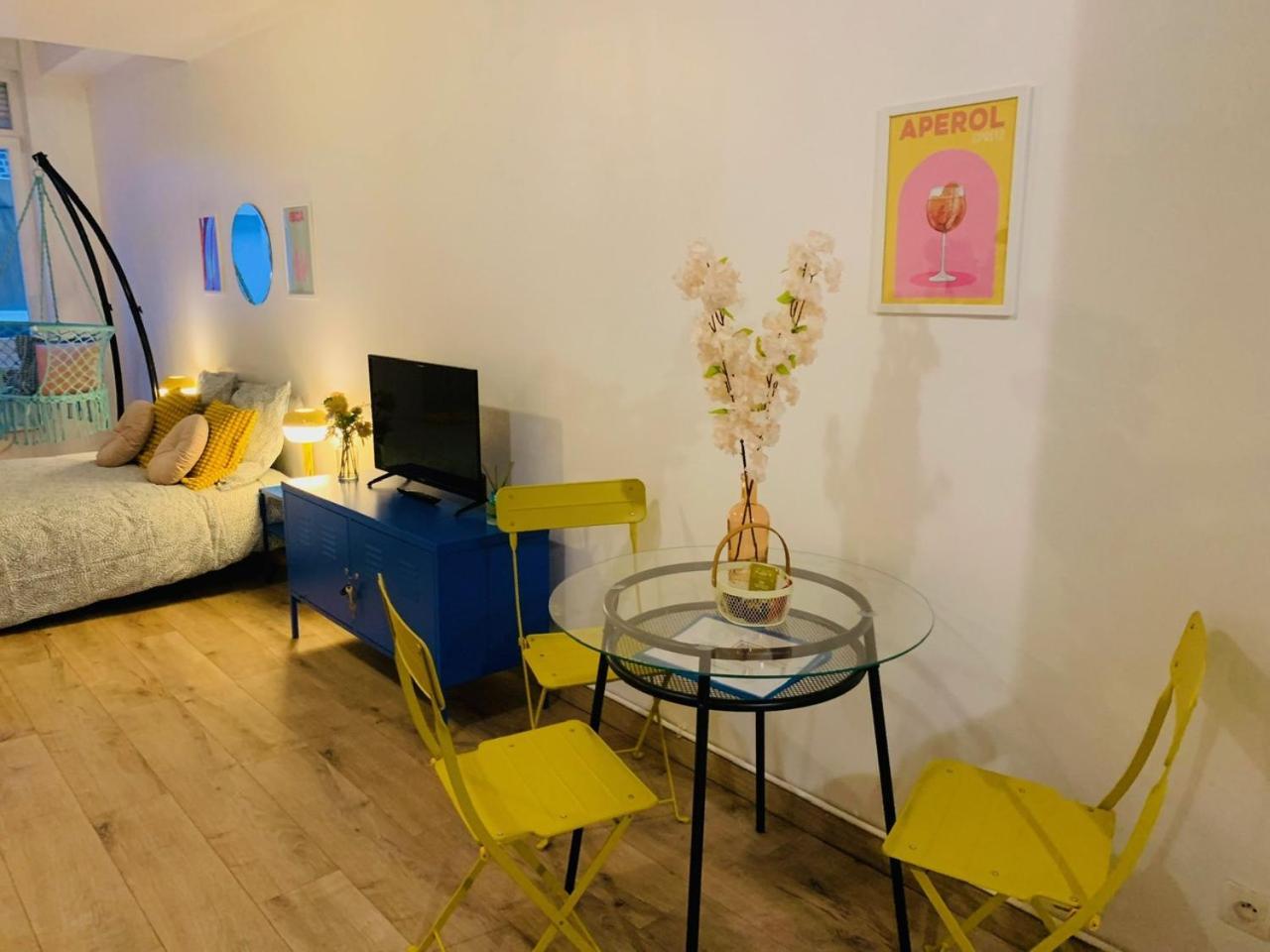 Cocooning Modern Design Studio Avesnes-sur-Helpe Eksteriør bilde