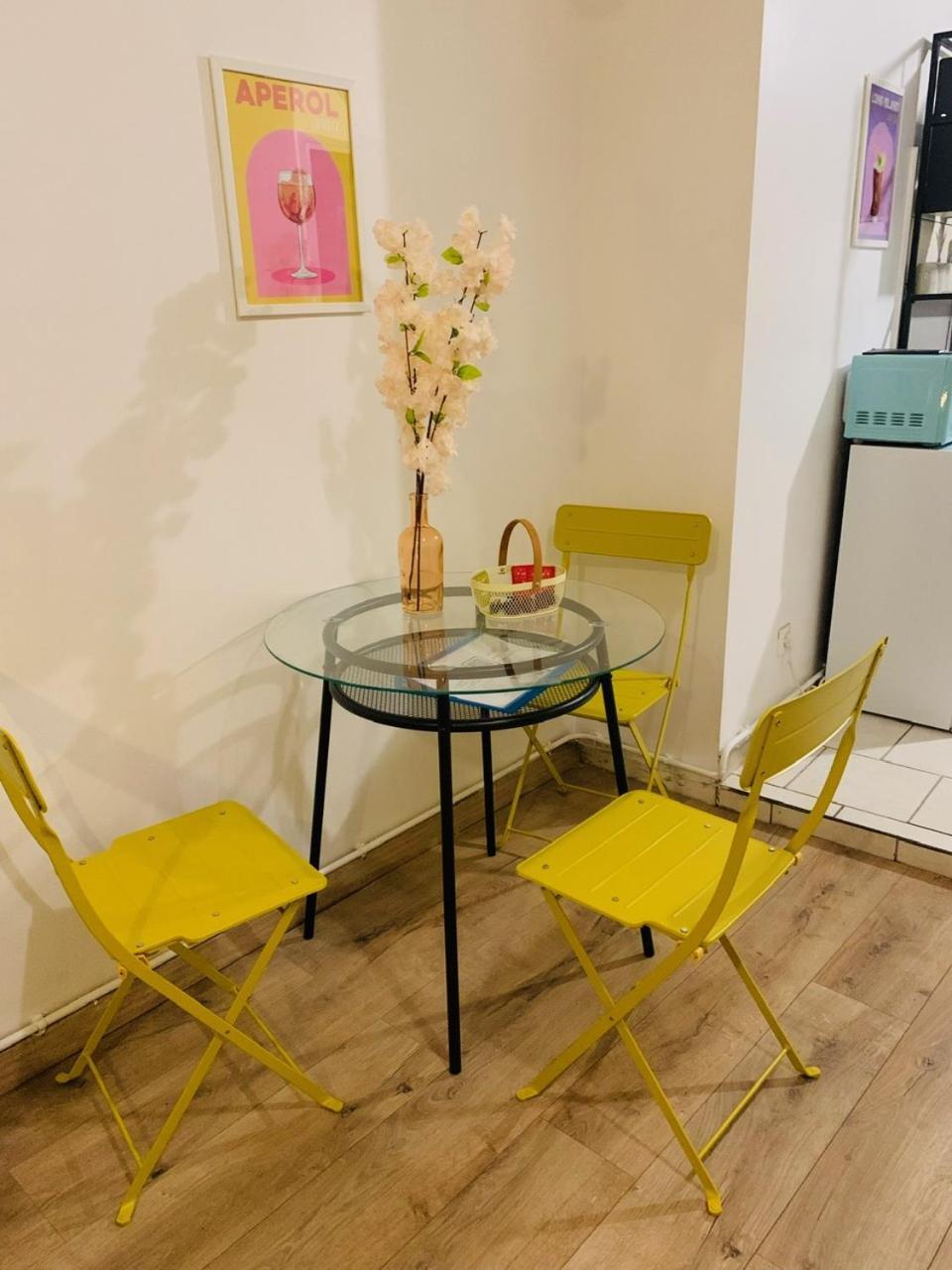 Cocooning Modern Design Studio Avesnes-sur-Helpe Eksteriør bilde